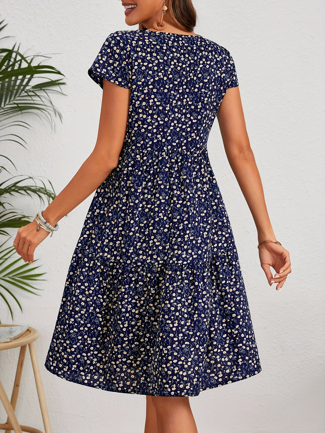 Callista - Floral Crew Neck Dress