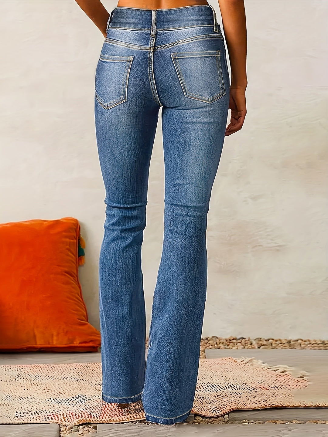 Amelise | Trendy Flare Jeans